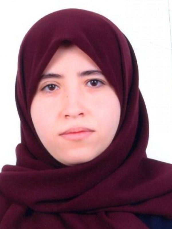 خديجة كامل أحمد العزابي