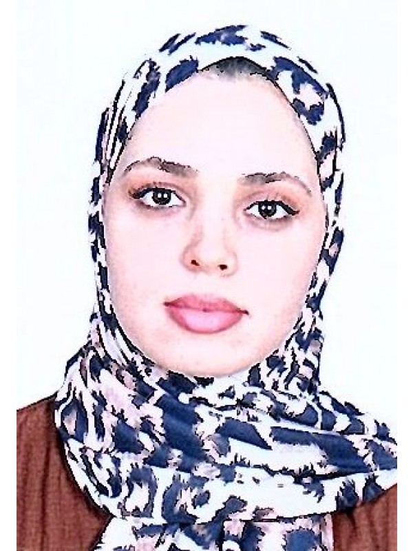 وصال سلامة على الصغير 