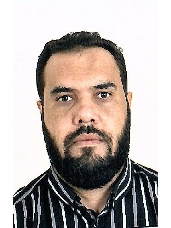 أشرف محمد علي التومي 