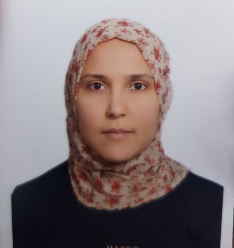 نجوى البهلول عبدالسلام وحيدة 