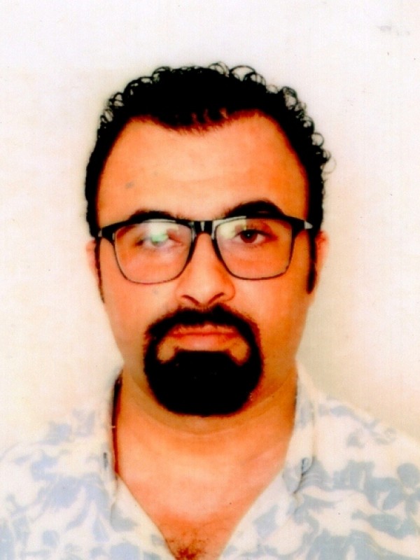 أنس فوزي نوري زريقان