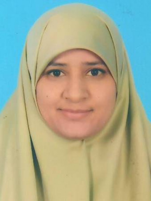 منيرة علي ونيس عمر